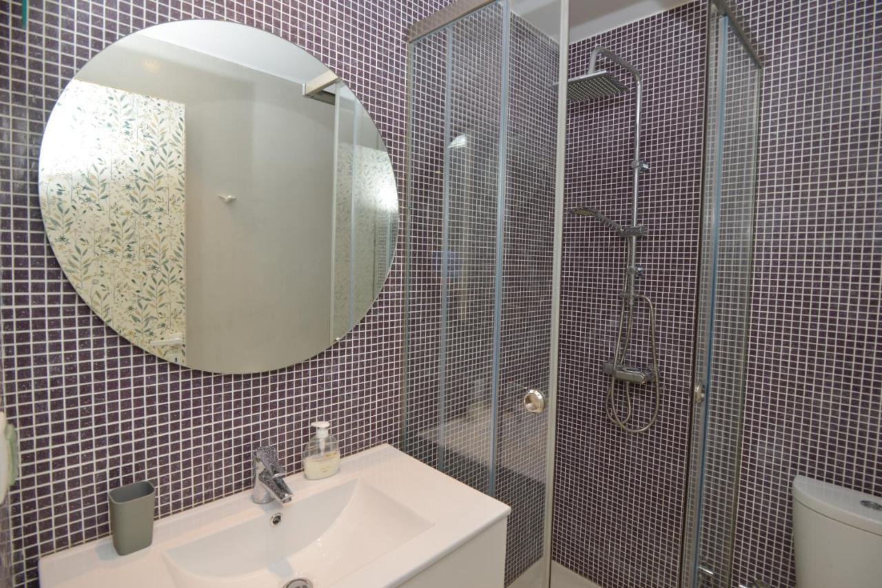 Acropolis Area 2 Bedroom 2 Min From Metro Syngrou Athènes Extérieur photo